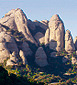 Montserrat i la Colonia Güell de Gaudí Montserrat i la Colonia Güell de Gaudí